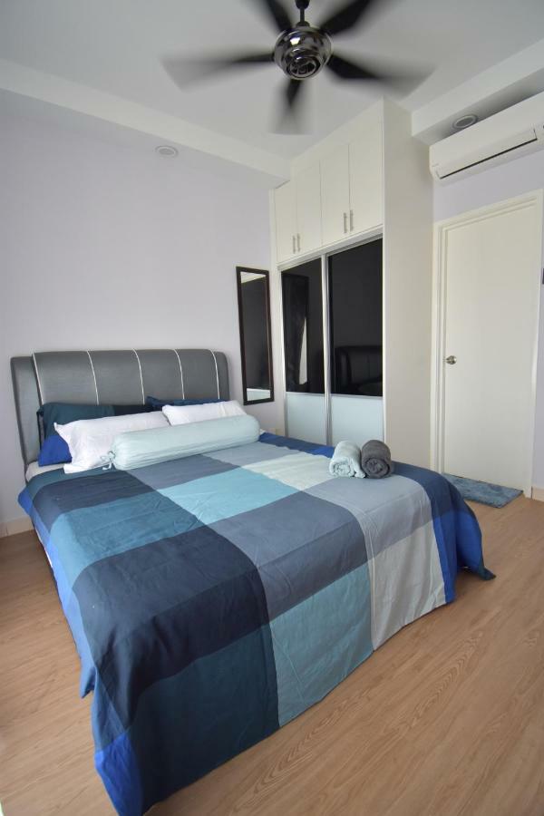 75 négyzetméteres, 3 hálószobás Apartman 2 fürdőszobával Cheras területén Apartman Kuala Lumpur Kültér fotó